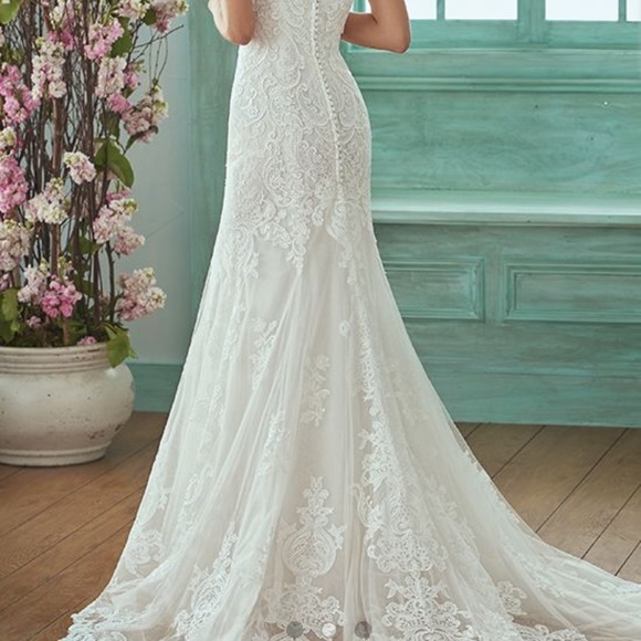 ⚡️FLASH PRICE⚡️Jasmine Bridal Gown - Picture 2 of 8